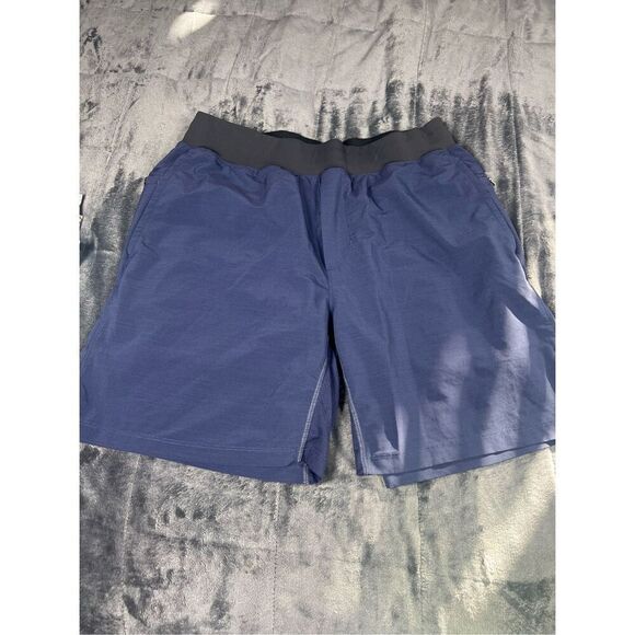 Fabletics men’s shorts‎ blue size L - Picture 1 of 11